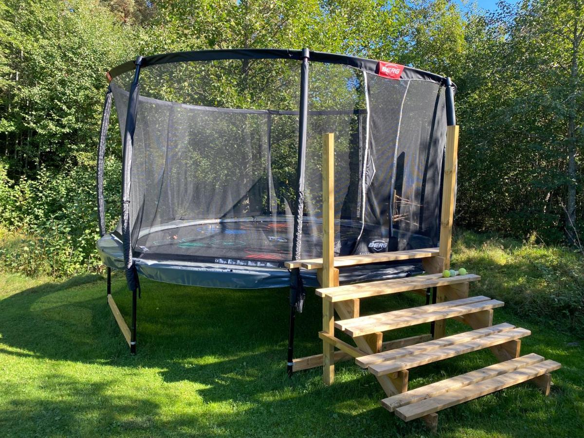 Adventure Guesthouse Sweden In Rural Area Sunne Exterior foto